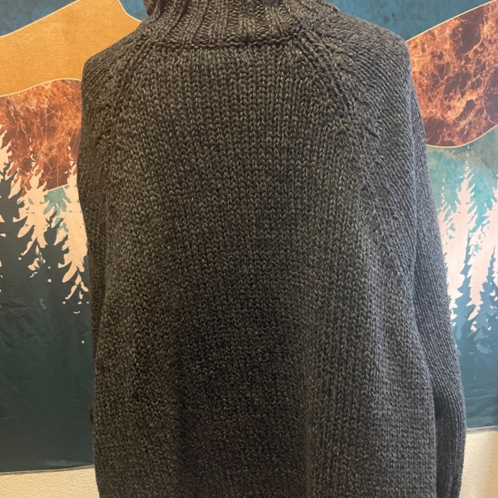 Sweater Shall Style - Picture 2 of 5